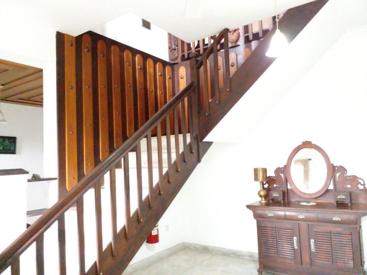 Muduna Walawwa Resort Kandy Extérieur photo