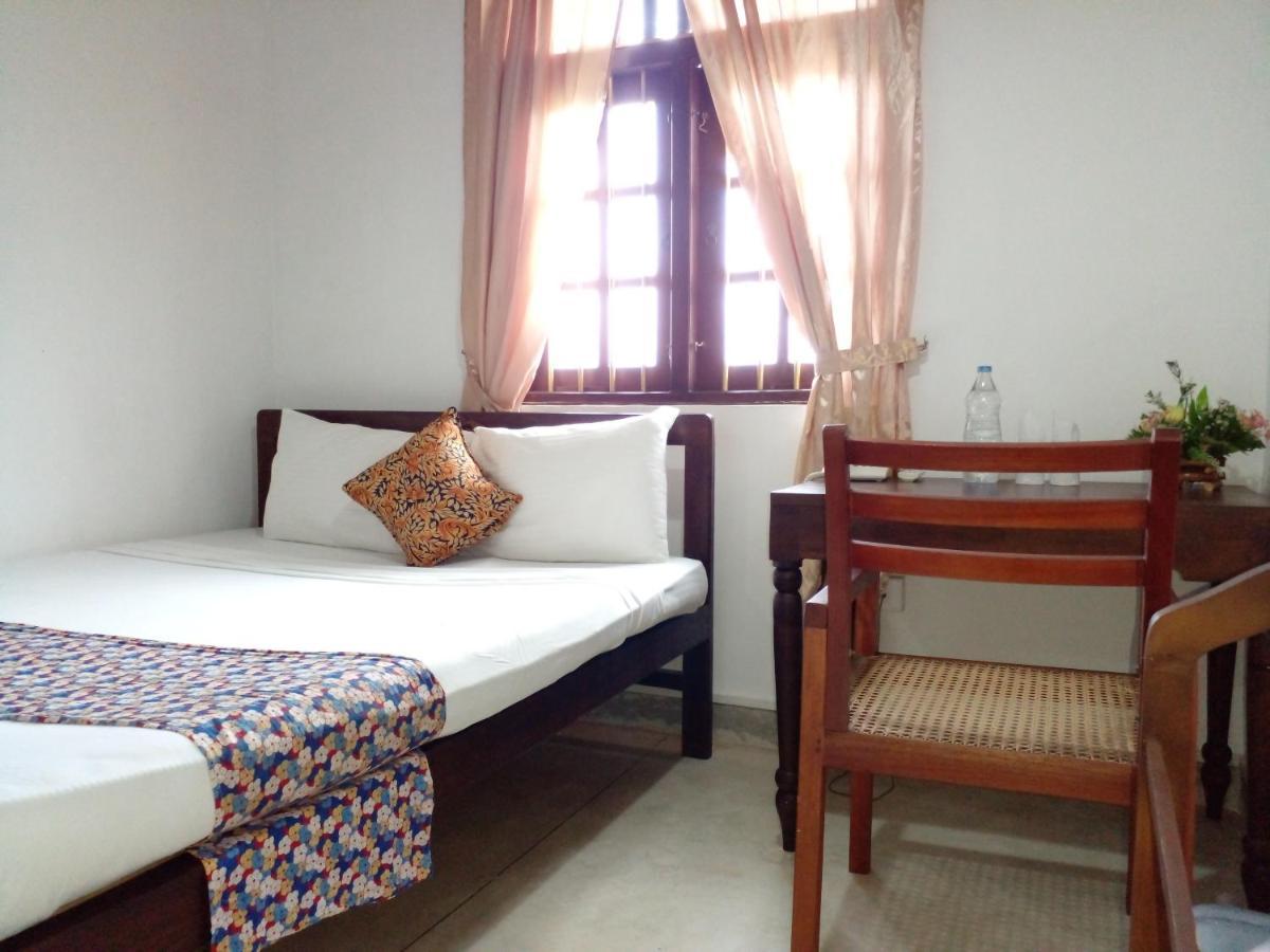 Muduna Walawwa Resort Kandy Extérieur photo