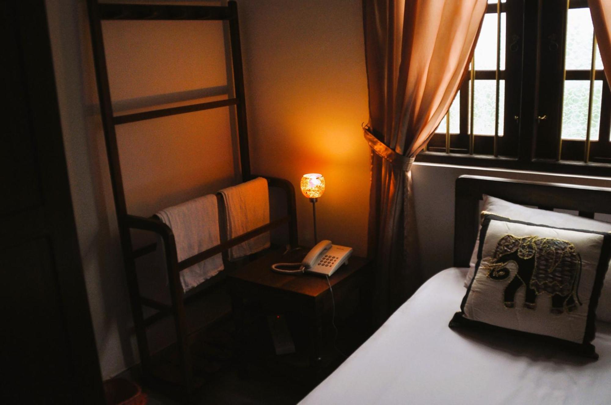Muduna Walawwa Resort Kandy Extérieur photo